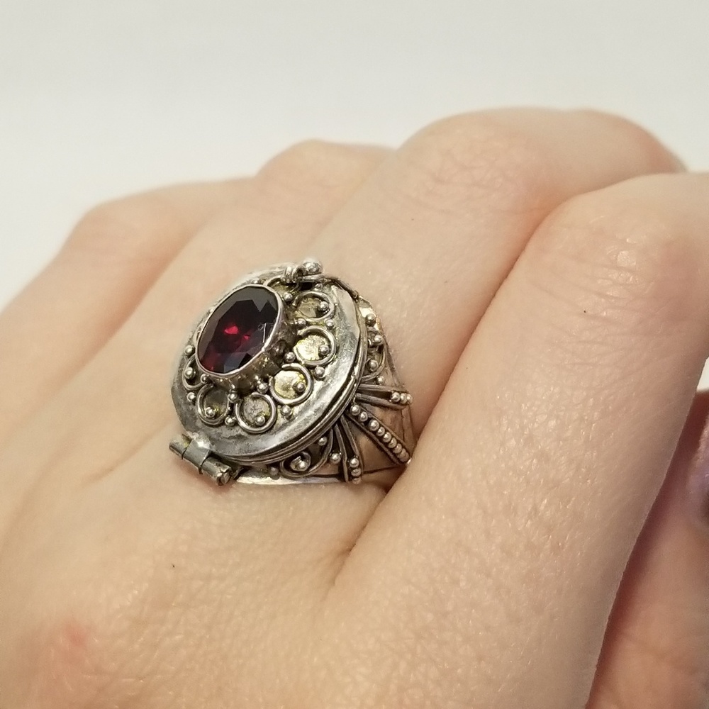 Garnet Bali Silver Poison Locket Ring Size 6